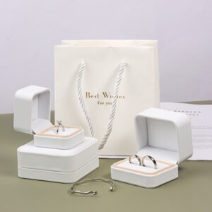 Simple white jewelry packaging box