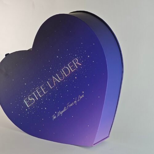 Read more about the article The Allure of Estée Lauder’s Heart-Shaped Packaging